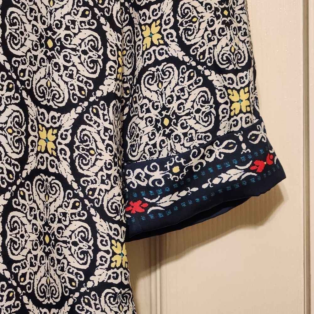 Grace Elements Navy Medallion Print V-Neck 3/4 Sl… - image 5